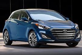 Starting with the base se trim, plenty of advanced features are planted as standard, while the price starts as low as $17,000. Hyundai Elantra Gt Spezifikationen Fotos 2015 2016 2017 Autoevolution In Deutscher Sprache