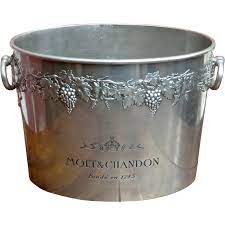 39 Moet Amp Chandon 39 Pewter Champagne Ice Bucket Champagne Ice Bucket Ice Bowl Champagne Buckets