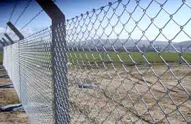 Looking for a good deal on chicken wire? Garden Fence Models Wire Mesh Fence Prices