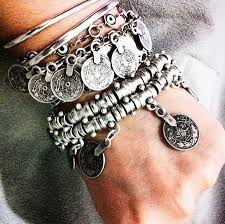 Resultado de imagem para pulseiras no estilo boho chic