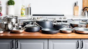 Model kitchen set minimalis kali ini juga bisa menjadi ide untuk anda yang ingin membuat dapur tampak lebih cantik dan modern. The Best Cookware Sets Of 2021 Reviewed