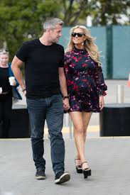 May 09, 2021 · christina was born in anaheim in the state of california on july 9, 1983. How Flip Or Flop S Christina Anstead Told Ant She Was Pregnant