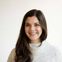 Isabelle Phelps's Instagram, Twitter & Facebook