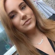 Michelle Furse's Instagram, Twitter & Facebook