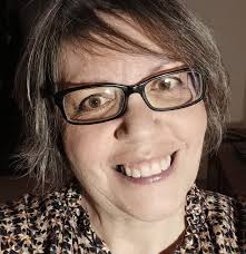 Hi All. Has anyone got any spare empty boxes 📦