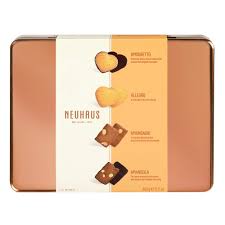 The store is bright, well laid out, and has eye candy everywhere you turn. Amazon Com Neuhaus Chocolate Biscuits Grande Grocery Gourmet Food