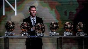 Follow all the latest news about #ballondor, the #kopatrophy and the #yachinetrophy ⚽️ www.francefootball.fr. Lionel Messi Gewinnt Den Ballon D Or 2019 Robert Lewandowski Knackt Die Top 10 Sportbuzzer De