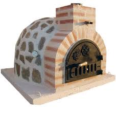 Unsere Pizzaofen Aus Naturstein Geben Ein Ganz Aussergewohnliches Flair Und Sorgen Fur Eine Tolle Atmosphare Fertig Isol In 2020 Holzbackofen Natursteine Ofen Kaufen