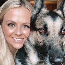 Haley Pfeiffer (haleypfeiffer)