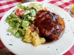 Braumeisterschnitzel In Sophie S Brauhaus Stuttgart Lebensmittel Essen Mittagstisch Essen