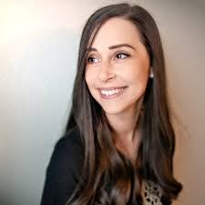 Kimberly Vale's Instagram, Twitter & Facebook