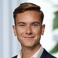 Alex Madsen's Instagram, Twitter & Facebook