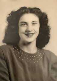 Straight Family History: Last Name Origin & Meaning