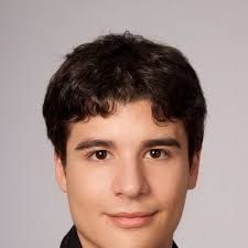 Steven Vani's Instagram, Twitter & Facebook