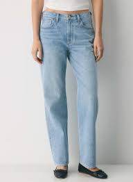 Women's Jeans: Flare, Bootcut, Boyfriend & More | Aritzia CA