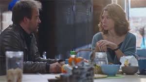 La photo qui sème le trouble ! Stan Quitte Sabrina Samia Et Boher Troubles Avant Le Mariage Plus Belle La Vie 30 Decembre 2020 4183 Plus Belle La Vie Nouveautes Tele Com
