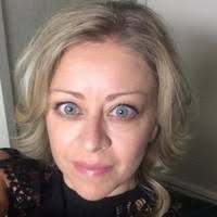 40+ perfiles de «Bruneau»