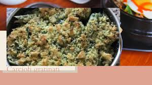 Potete anche provare la ricetta carciofi saporiti con ceci e pancetta o ancora carciofi al profumo di arancia e zenzero. Carciofi Al Forno Gratinati Buonissimi Youtube