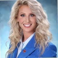 Cynthia Gribble's Instagram, Twitter & Facebook