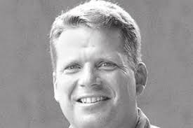 Putting for the Pirates