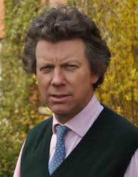 Landed families of Britain and Ireland: (306) Bacon of Redgrave Hall,  Gorhambury House, Gillingham Hall, Raveningham Hall and Shrubland Hall