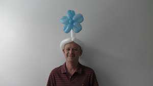 What can you do with a dinosaur balloon? Balloon Animals Twisting Instructions Balloon Flower How To Make Balloon Flower