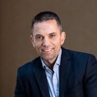 90+ "Peter Gall" profiles