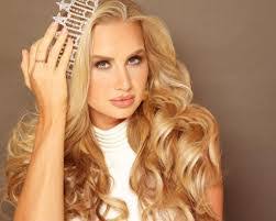 Lynda Cooksey's Instagram, Twitter & Facebook