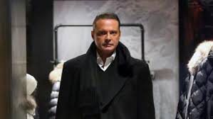 Ante la duda, de respuesta tan imprevisible como su propia. La Dramatica Historia De La Familia De Luis Miguel Sale A La Luz
