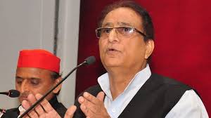 कौन हैं आजम खान, जिन्हें तबाह करना चाहती है भाजपा
