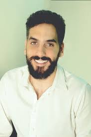 Emile Issa's Instagram, Twitter & Facebook