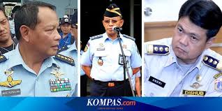 Menteri hukum dan ham , yasonna laoly, mengakui bahwa menteri energi dan sumber daya mineral (esdm) archandra tahar memiliki dua paspor, amerika serikat dan indonesia. Kemenkumham Heran Seragam Dinasnya Baru Dipermasalahkan Tni Au Halaman All Kompas Com