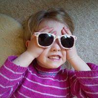 Liz Hogg's Instagram, Twitter & Facebook