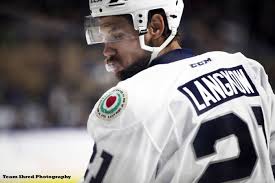 We did not find results for: Chris Langkow 71 Collegehockeyplayers