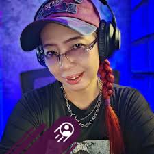 Super happy tonight! Won the race and met the Winter Soldier  @imsebastianstan here! Marvel fanboy here 🤩 Hoping to meet more Marvel  Superhero Actor ☺️ #MasTowerRunner #WinterSoldier #Bucky #SebastianStan