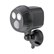 Mr Beams Outdoor Ultrabright 450 Lumen Battery Powered Motion Activated Integrated Led Spotlight Brown Mb391 Brn 01 04 The Home Depot