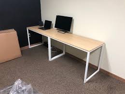 Amazon Com Zinus Jennifer Modern Studio Collection Soho Rectangular Dining Table Table Only In 2020 Rectangular Dining Table Computer Table Classic Computer Desk