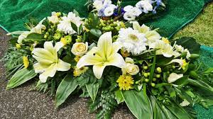 See more ideas about flower arrangements, floral arrangements, wedding centerpieces. How To Grieve And Support Others During A Pandemic Wired