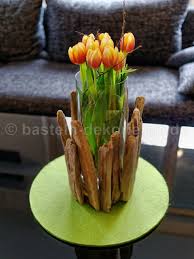 Wenn kinder mit holz basteln, laufen fast alle sinne auf hochtouren. Fruhlingsdeko Aus Schwemmholz Basteln Und Dekorieren