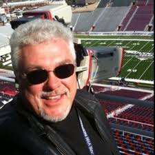 Wayne Gentry's Instagram, Twitter & Facebook