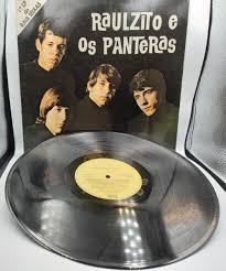 They appeared on tv salvador doing covers of lewis, little richard and elvis, a style of music which was at the time called cowboy music in brazil. Lp Disco De Vinil Raul Seixas Raulzito E Os Pantera