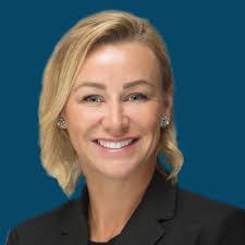 Evelyn Dobson's Instagram, Twitter & Facebook