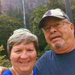 Karen Dingman's Instagram, Twitter & Facebook