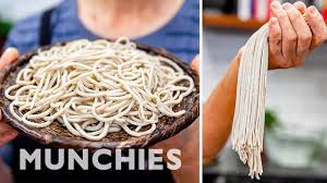 How To Make Homemade Soba Noodles How To Youtube In 2020 Soba Noodles Munchies Recipes Soba