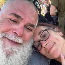 Does anyone use Dan O's seasoning or rubs and how is it?