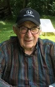 Stuart Carpenter's Instagram, Twitter & Facebook