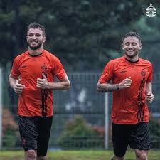 Jadwal pertandingan shopee liga 1 2020 pekan pertama hari ini (1/3/3030) akan ada lima laga seru termasuk persib bandung dan persija jakarta. Jadwal Siaran Langsung Persija Jakarta Di Piala Gubernur Jatim 2020 Okezone Bola