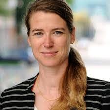 Dana Buttner's Instagram, Twitter & Facebook