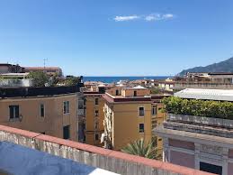 Appartamenti in vendita a salerno: Case E Immobili In Vendita In Via Dei Principati A Salerno Pcase It