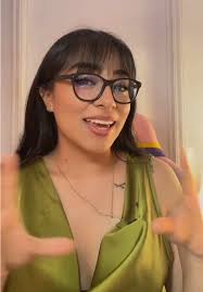 Mejora tus aplicaciones de uñas con aceites relajantes